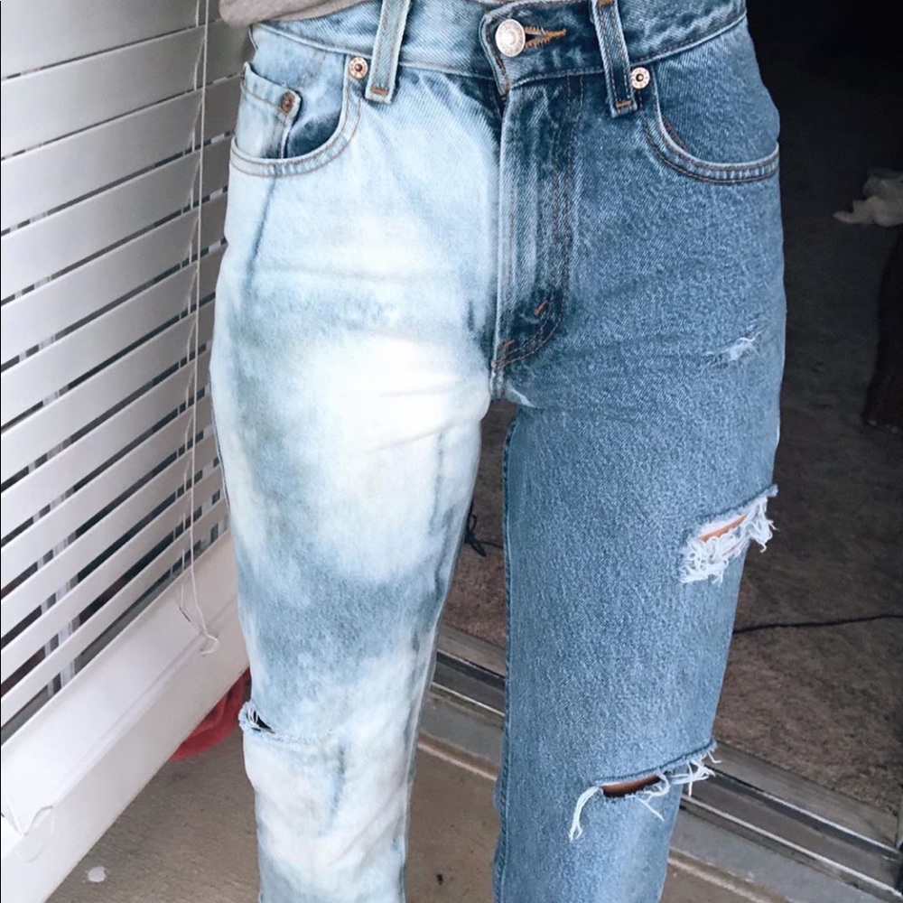 ⭐️Vintage two tone levi boyfriend jeans⭐️